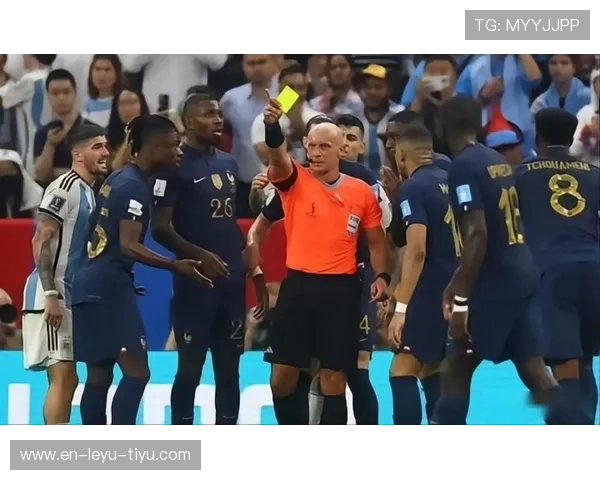 假摔判罚的规则依据与裁判判断标准解析